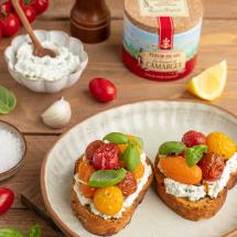 Bruschettas aux tomates rôties & ricotta